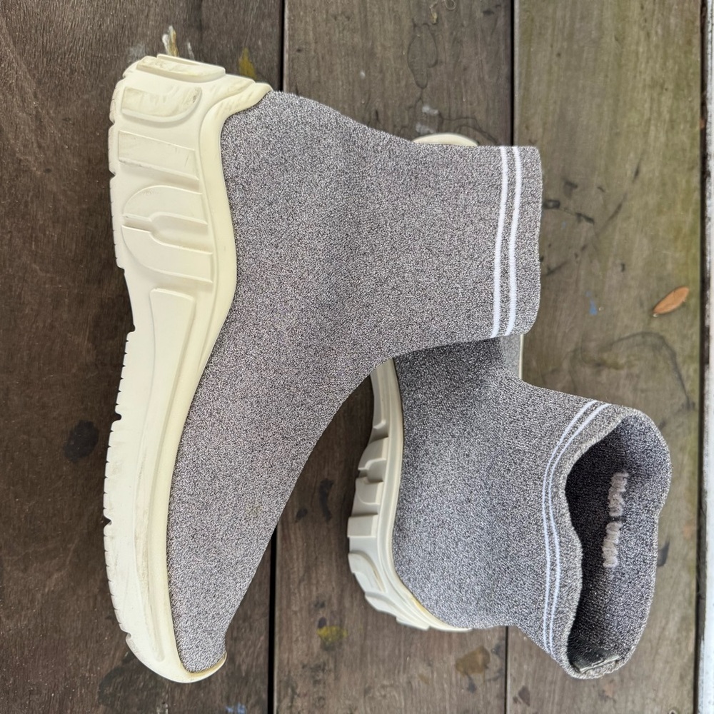 Miu Miu Textured Gray Boots - Picture 7 of 12
